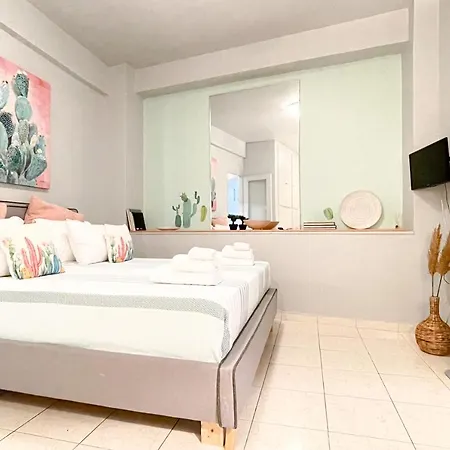 Apartment Grace And Charm: Comfy Studio In Koukaki, Athens