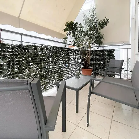 Apartment Grace And Charm: Comfy Studio In Koukaki,